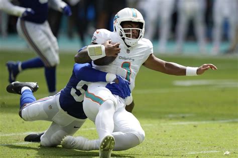 Carolina Panthers still looking for first win of season as they visit Miami Dolphins